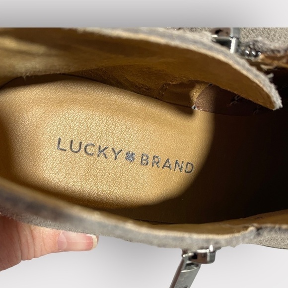 Lucky Brand Sz 9.5 Perforated Suede Ankle Booties Double Zip - Picture 9 of 11